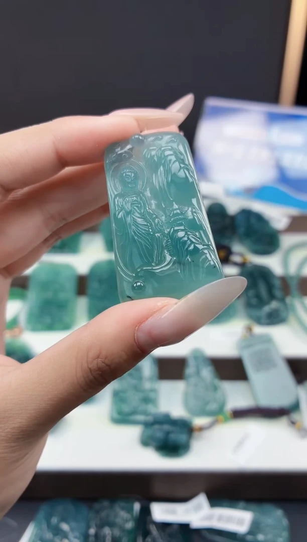 颈饰未镶嵌翡翠DLZ25112371