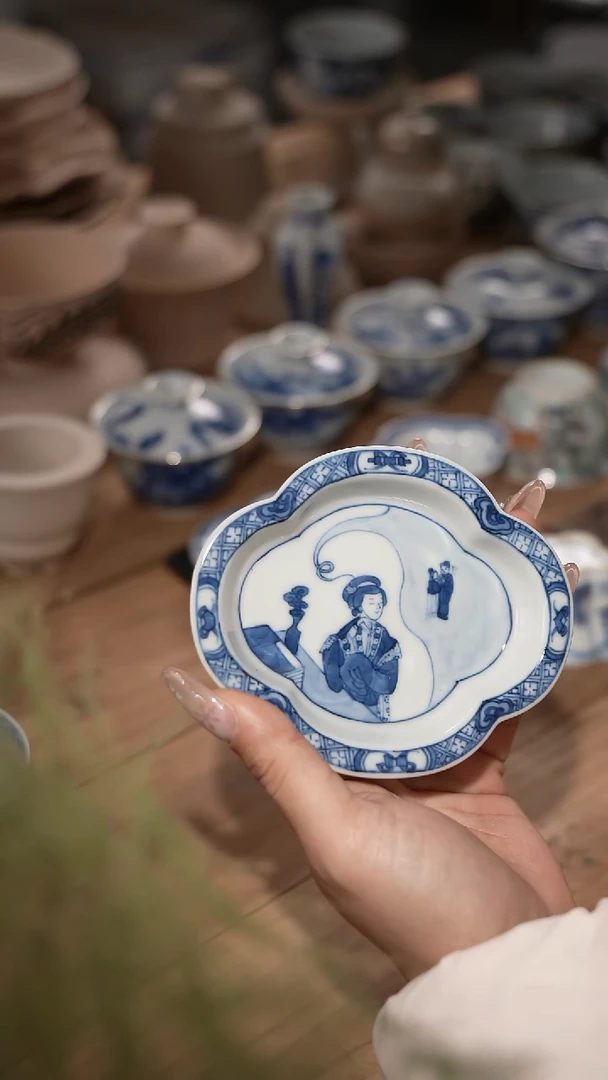 摆件陶景德镇陶瓷摆件海棠单盘入梦