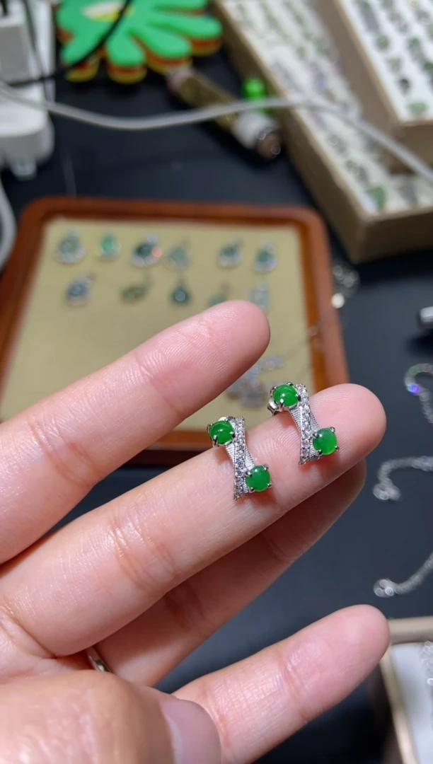 未镶嵌定制翡翠天然翡翠A货30