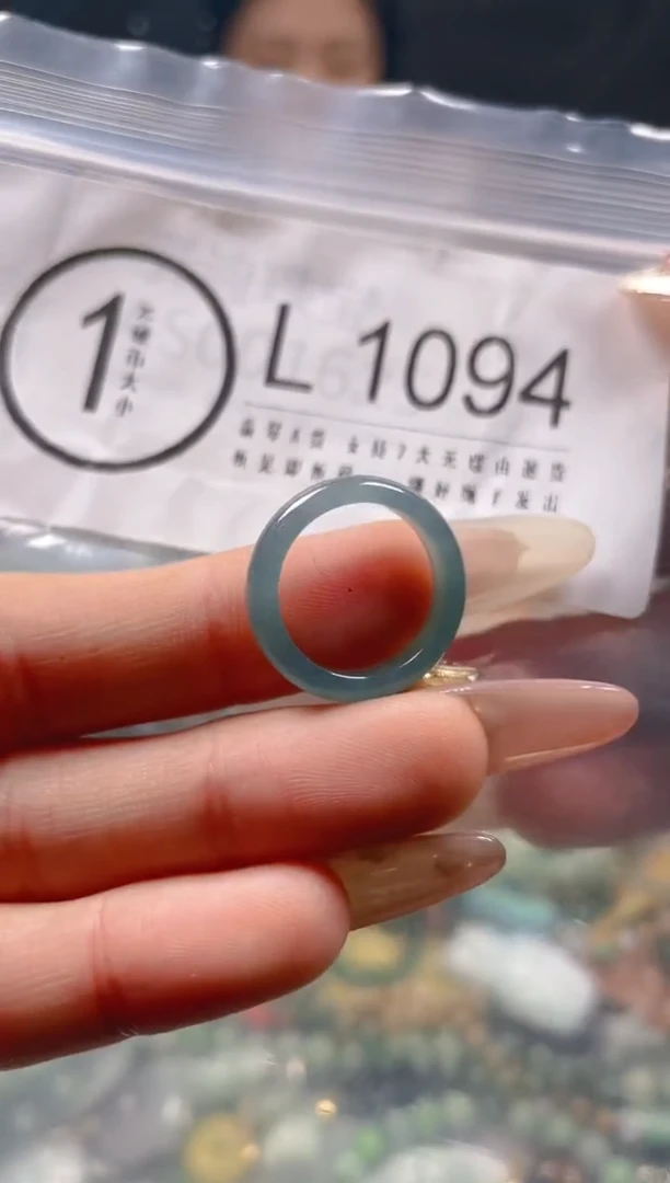 【闪购商品】翡翠颈饰未镶嵌15/L/翡翠A货一图一物