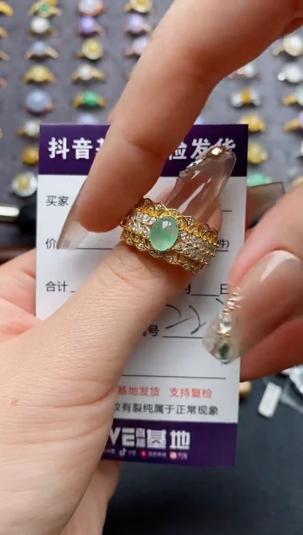银S925镶嵌戒指翡翠........