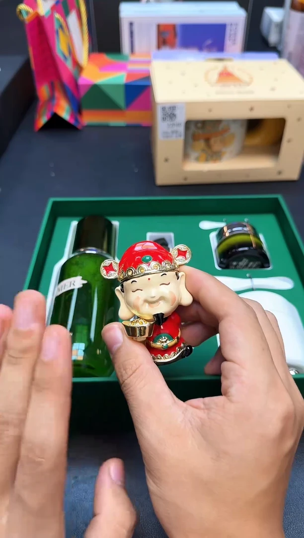 瓷片全新正品一件不留@@WR435