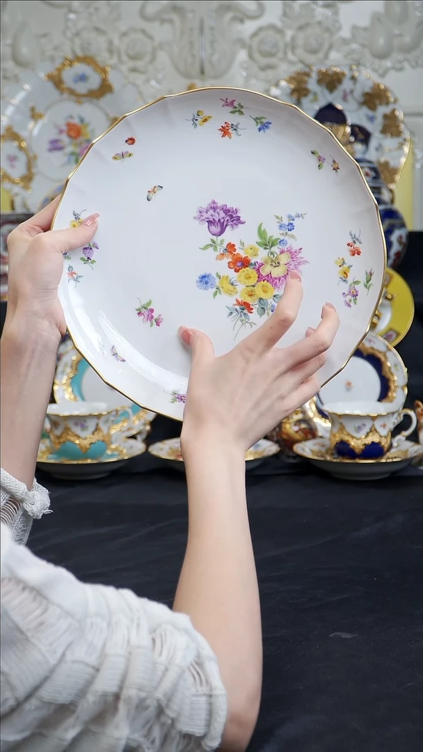 骨瓷婷婷中古器物如图所示127