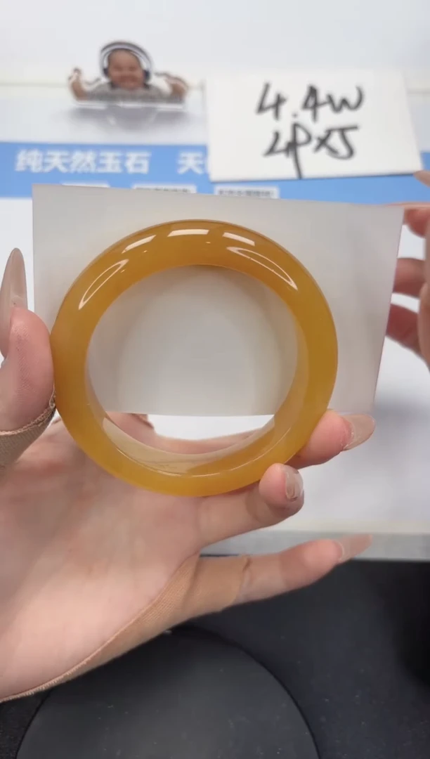 【闪购商品】石英质玉手镯未镶嵌A460-57.9