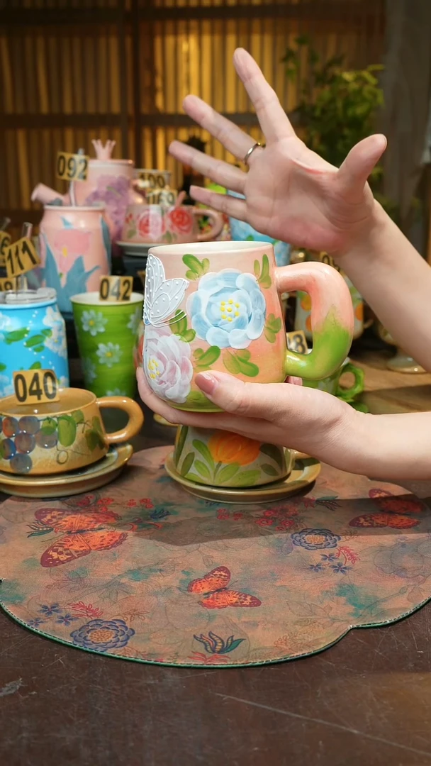 景德镇高温釉下手绘陶瓷