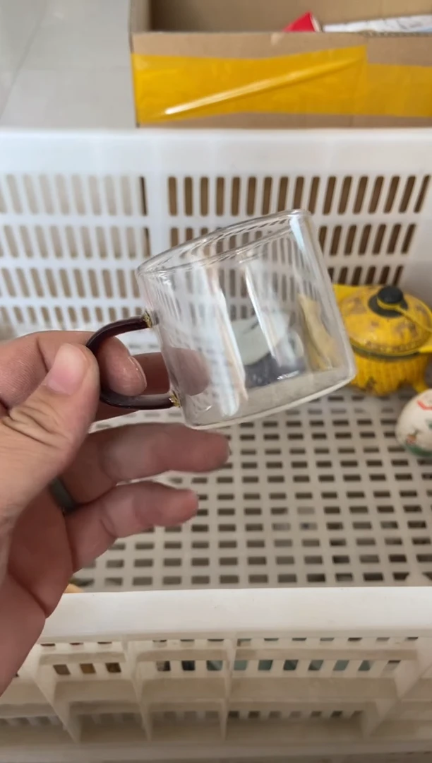 杯无运费险有瑕疵的摄影的产品有使用过的痕迹有点脏介意勿拍