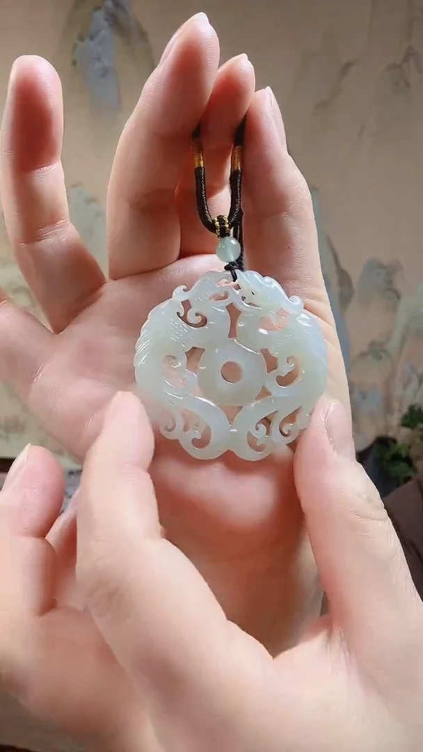 【闪购商品】和田玉颈饰未镶嵌.