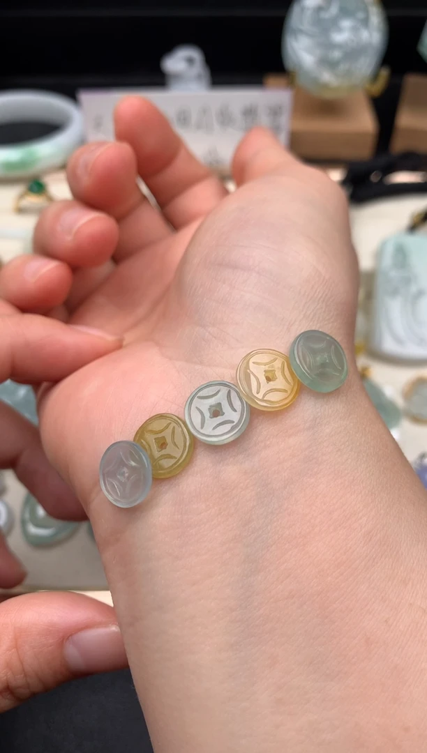 吊坠(不含链)未镶嵌翡翠手串