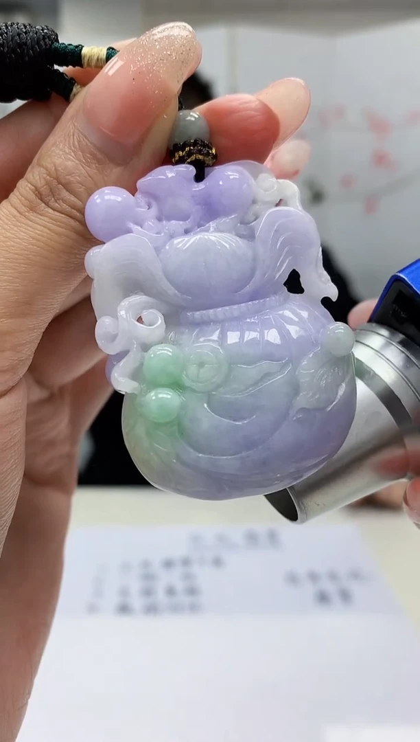 【闪购商品】定制翡翠未镶嵌5152MM-毛货挂件192