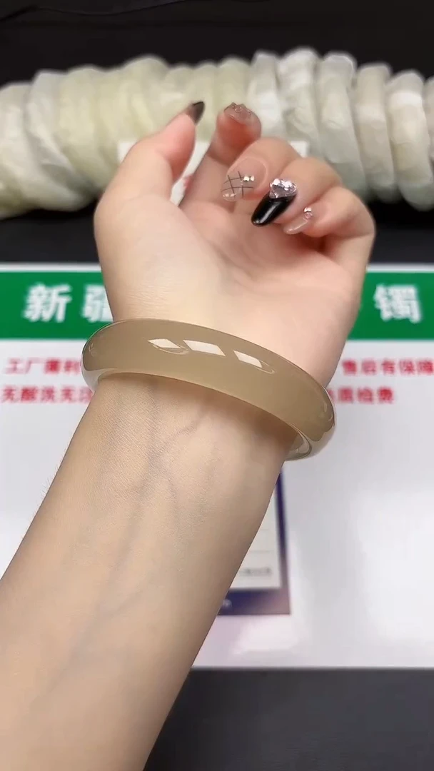 和田玉手镯未镶嵌134-8-57