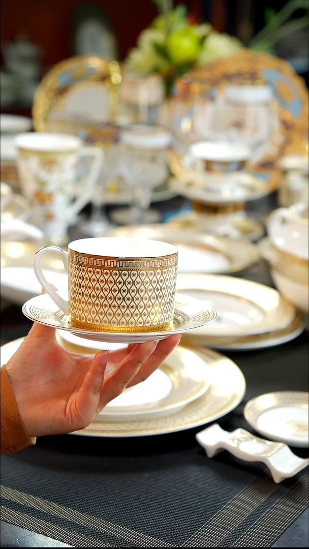 瓷片咖啡杯碟   1个