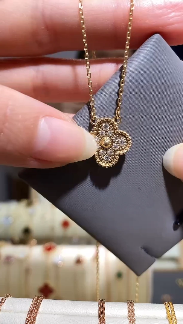 【闪购商品】钻石项链18K金镶嵌项链