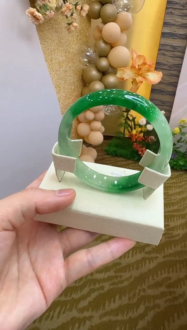 未镶嵌手镯翡翠定金