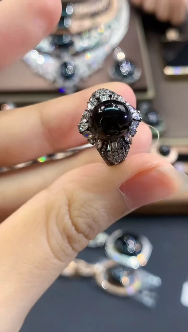 18K金镶嵌戒指翡翠C115 多样性一件发货