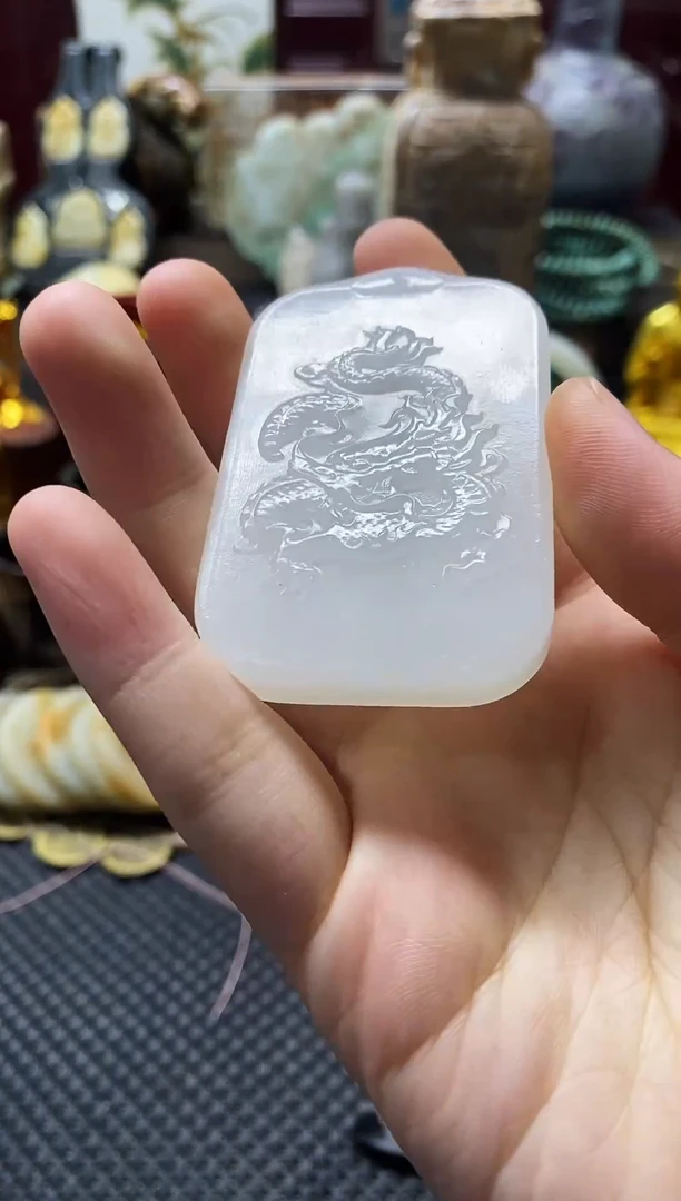 未镶嵌和田玉挂件龙