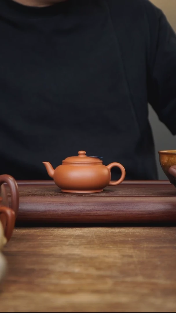 茶壶紫砂130ml 抟泥青年 摹古矮宫灯 小红泥