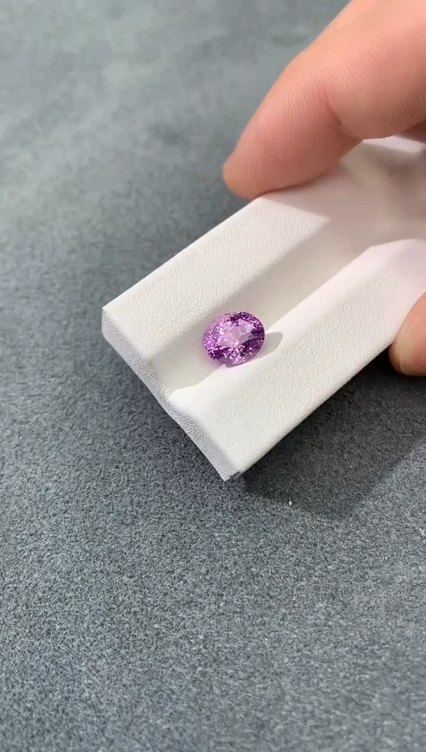 裸石彩色蓝宝石天然无烧 3.05CT