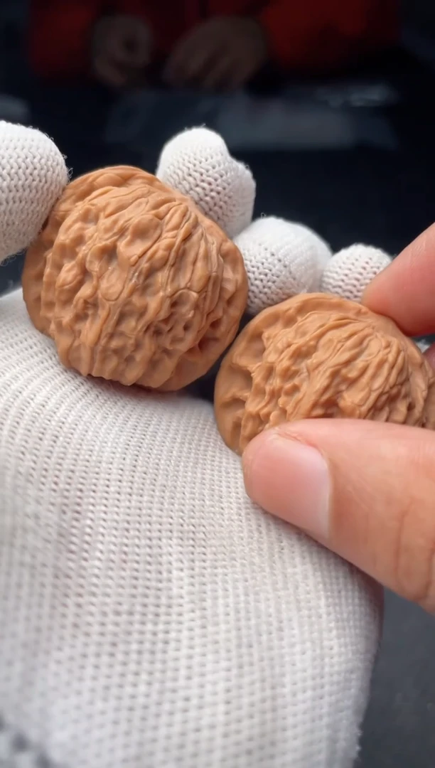 把件文玩核桃a48   红豆 36尺