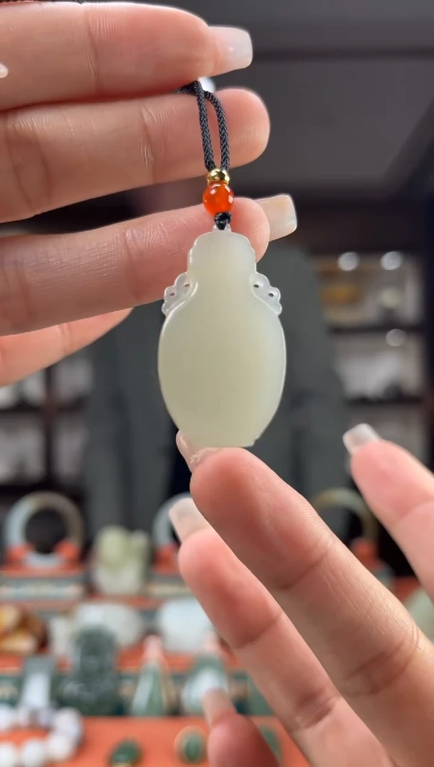 【闪购商品】和田玉颈饰未镶嵌佩佩