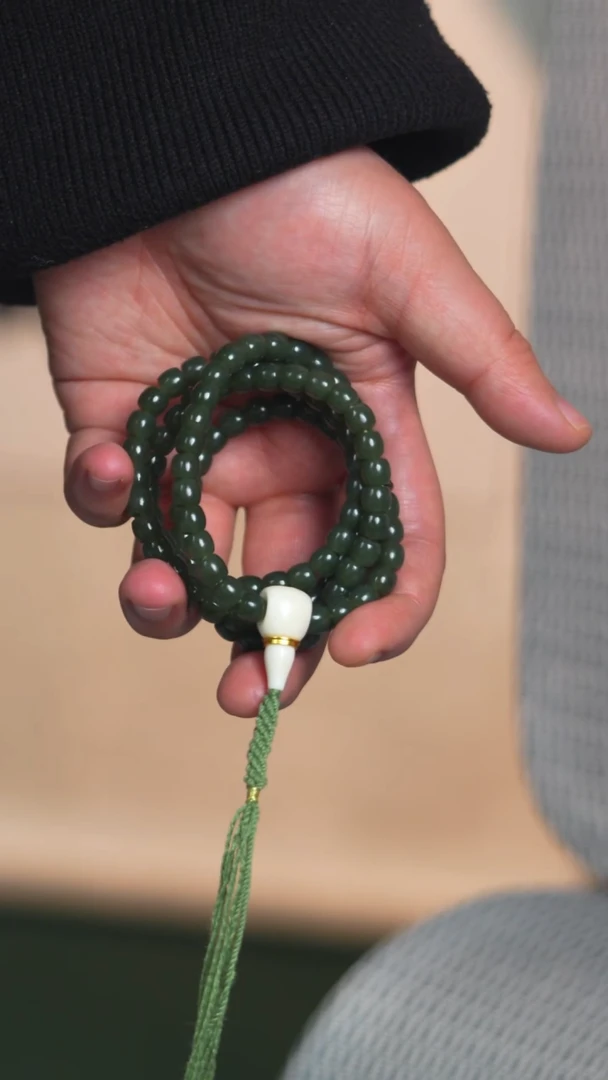 未镶嵌手链和田玉7mm青玉戈壁料