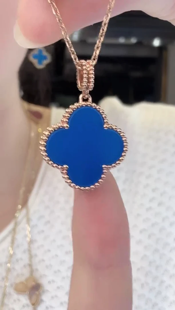 18K金镶嵌吊坠玛瑙/玉髓不含链子