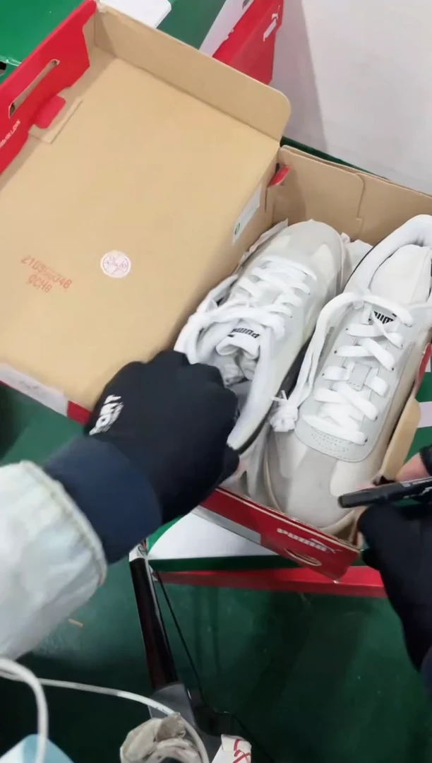 彪马时尚休闲运动鞋36M  S141