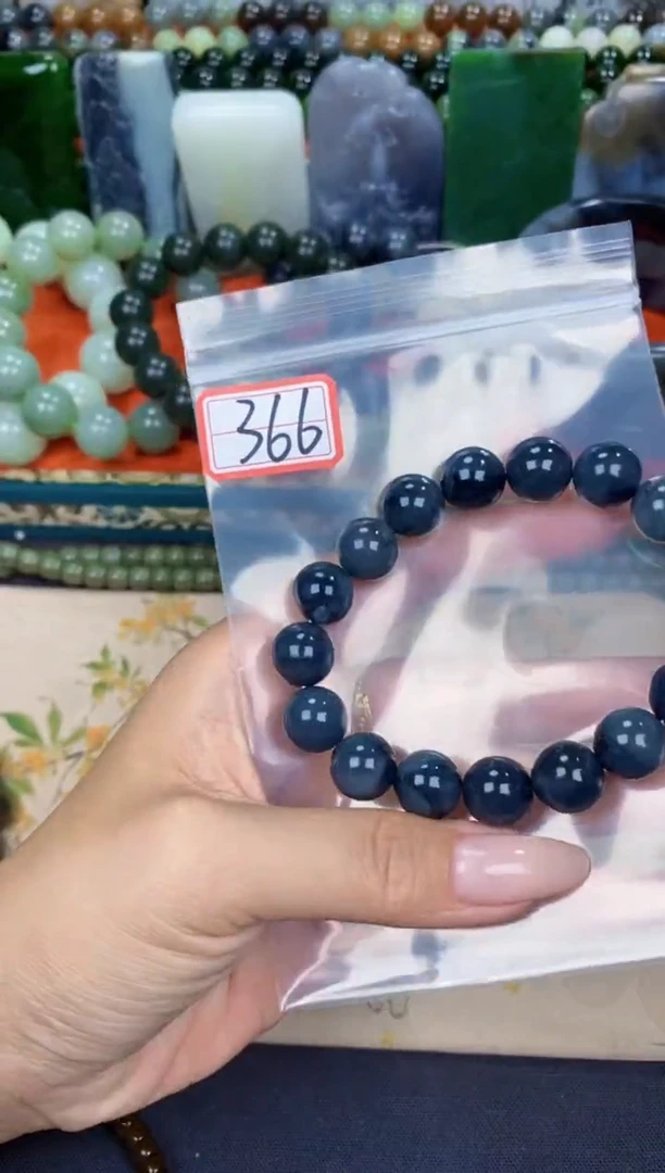 和田玉未镶嵌颈饰和田玉