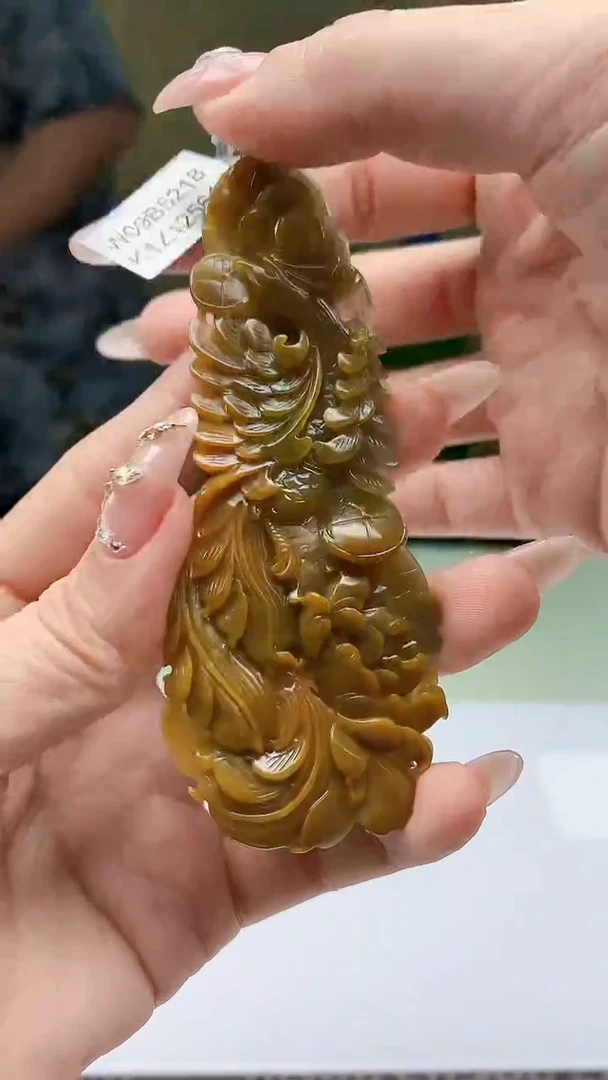 【闪购商品】定制翡翠未镶嵌4688ty-毛货挂件312