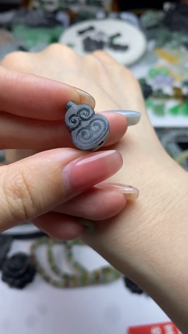 定制翡翠未镶嵌毛货定制不退不换