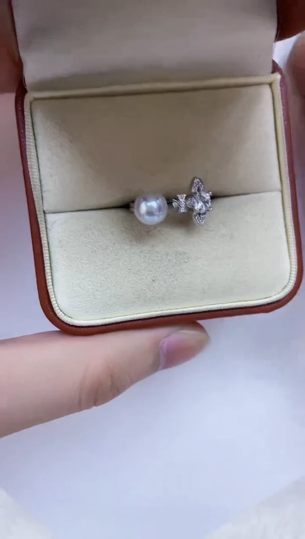 银S925镶嵌海水珍珠戒指