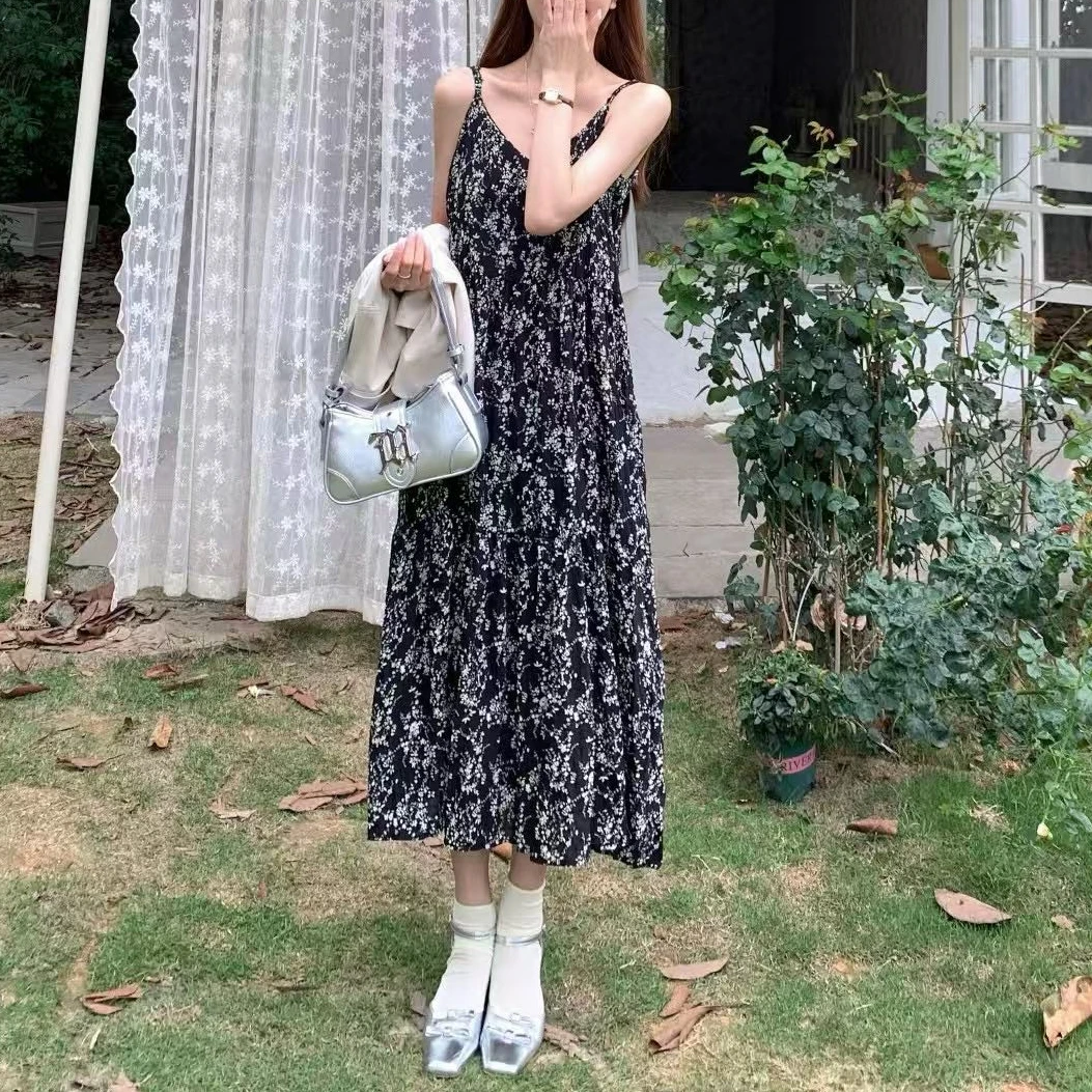 NICE圈圈、复古碎花压褶工艺吊带连衣裙A2101