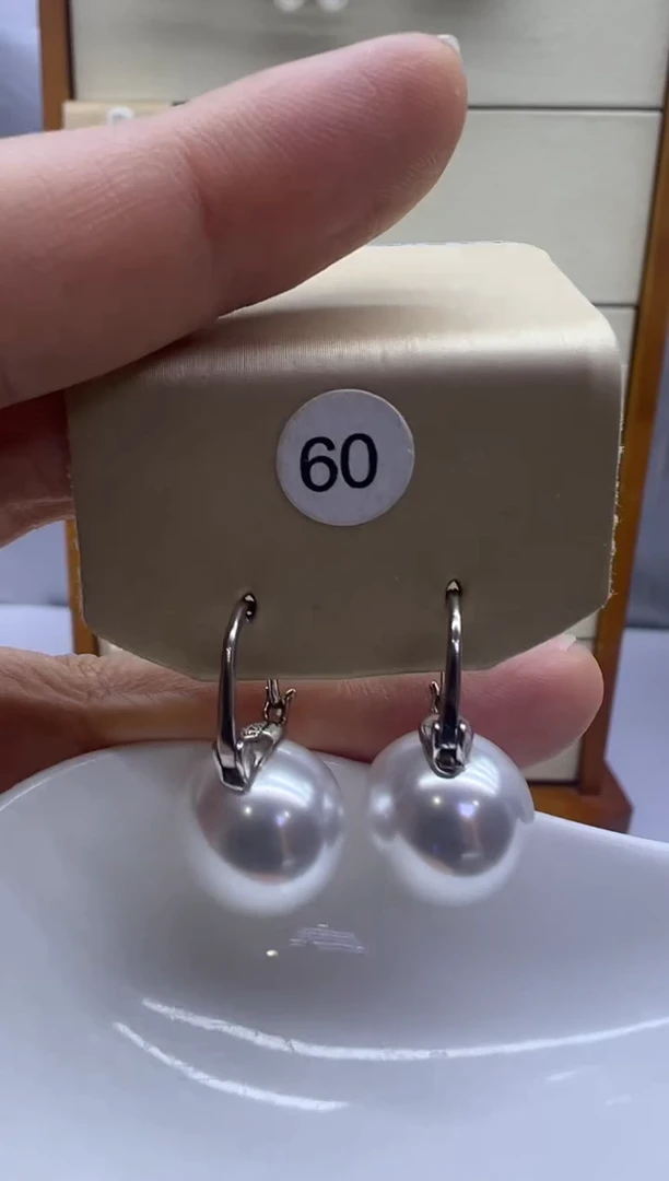 银S925镶嵌耳饰淡水珍珠60