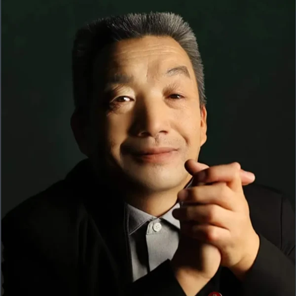 国艺盛藏沈老师原创7月26日现场书写书法4平尺融通四海