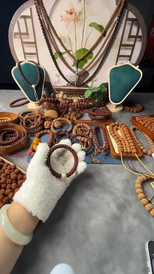 吊坠金刚菩提D****i9999999999999