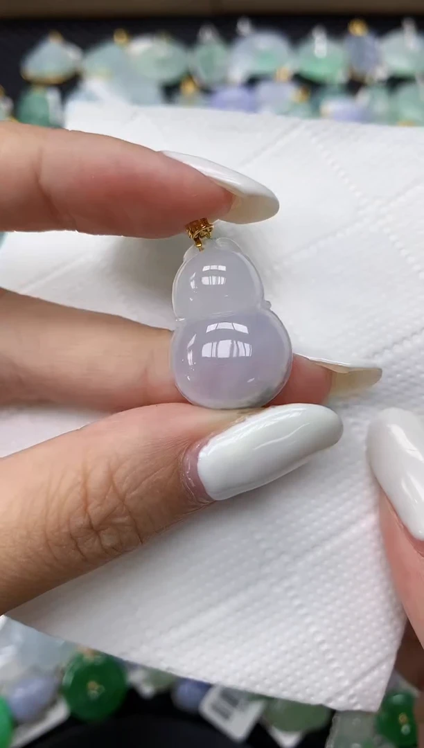 颈饰18K金镶嵌翡翠11111111111