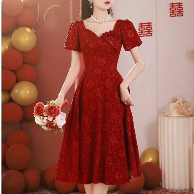 红色敬酒服2025新款新娘订婚礼服平时可穿回门服小个子连衣裙夏季