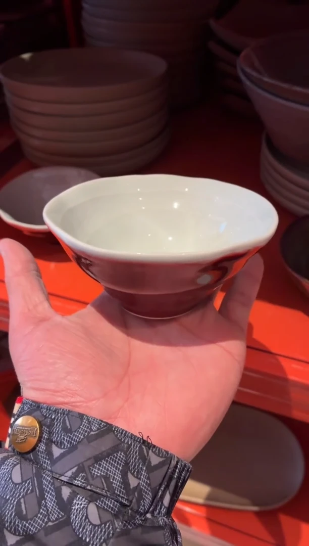 瓷片4.5寸郎红手作斗碗（福利款）