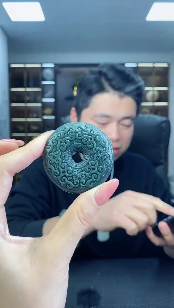 【闪购商品】和田玉颈饰未镶嵌平安扣