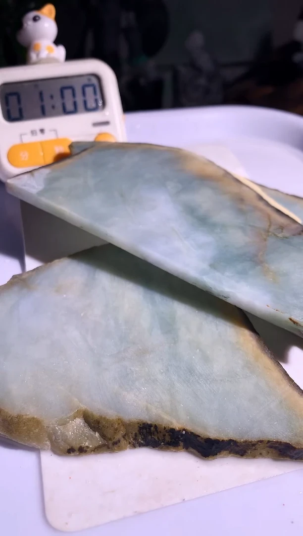 吊坠(不含链)未镶嵌翡翠?****）R707