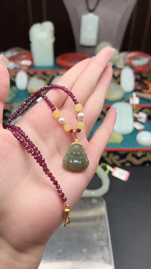 未镶嵌颈饰石榴石吊坠b132