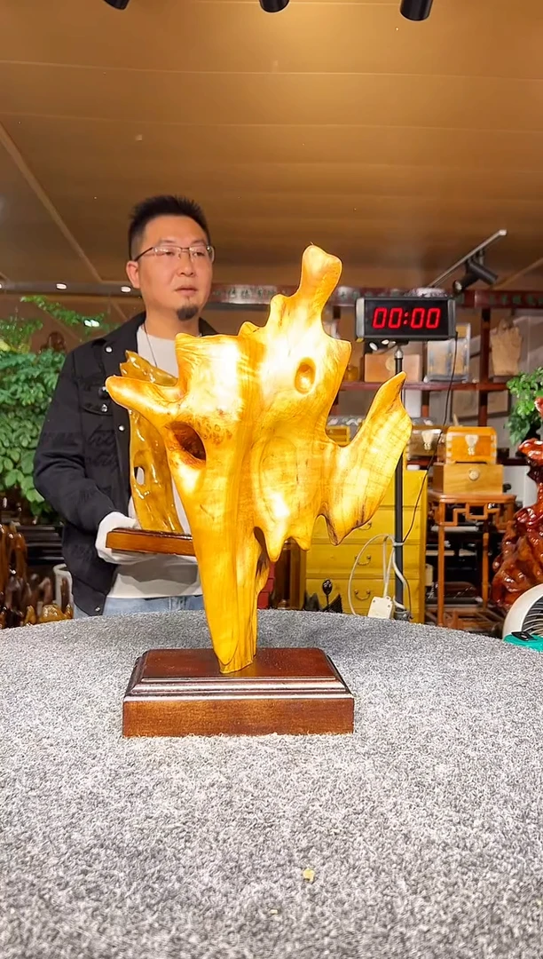 金丝楠广****室金丝楠木