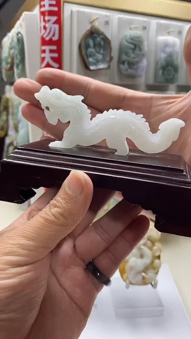 未镶嵌定制翡翠翡翠A货2025/12/4