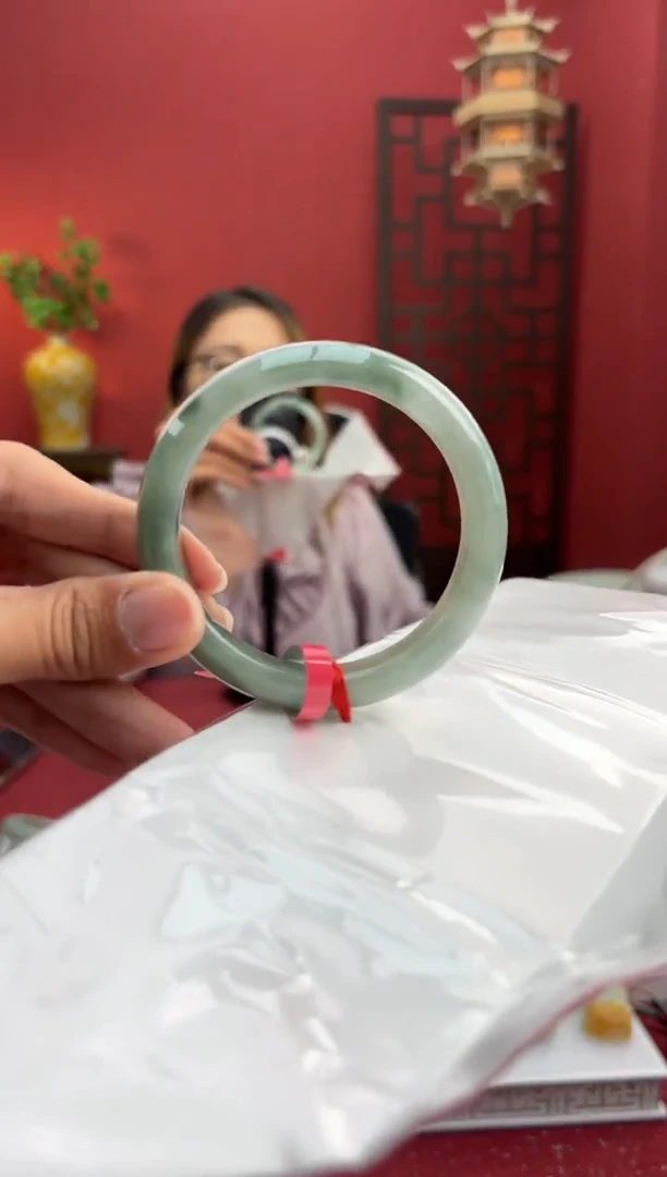 未镶嵌手镯翡翠翡翠手镯