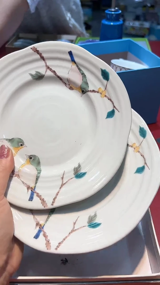 【闪购商品】瓷片锅碗瓢盆一件不剩