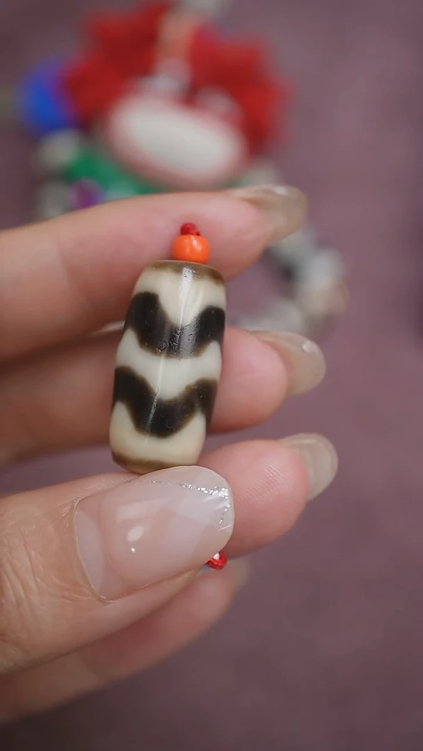 未镶嵌颈饰玛瑙/玉髓蚀花玛瑙珠定制编绳