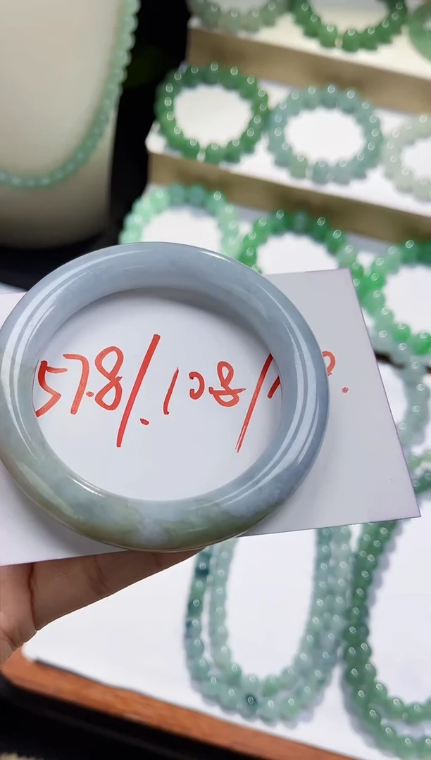 【闪购商品】定制翡翠未镶嵌缅甸天然翡翠A货