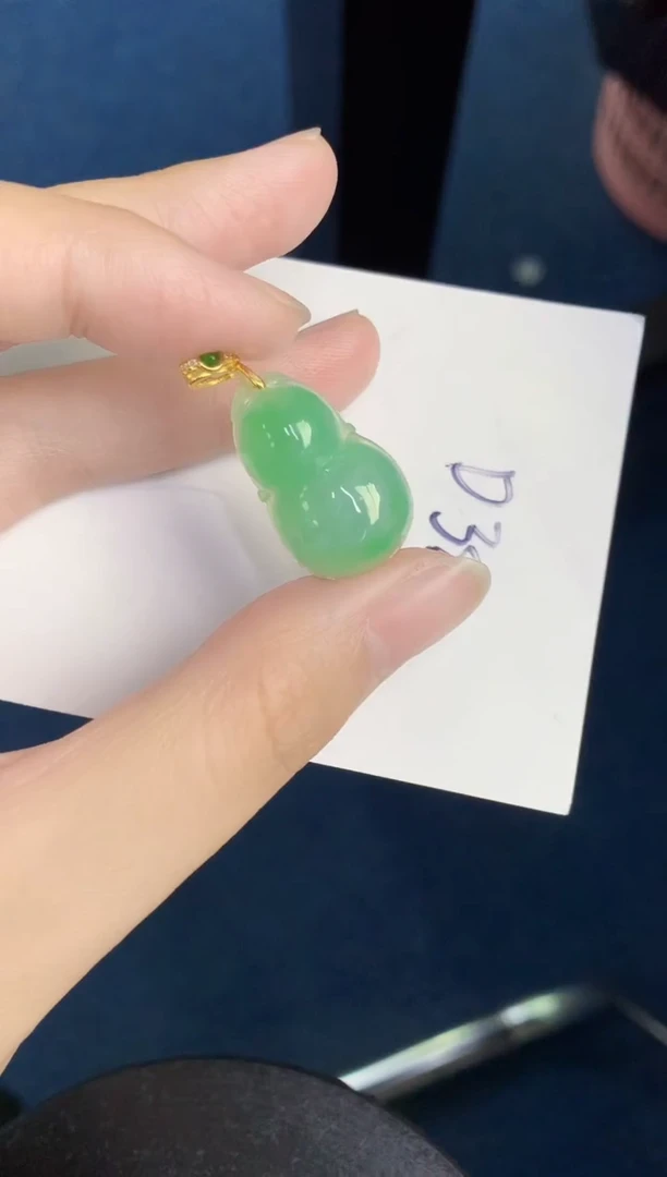 翡翠银S925镶嵌颈饰天然翡翠緬甸A貨