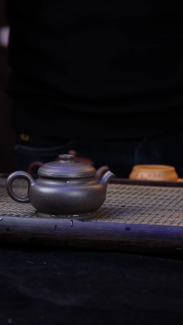 【闪购商品】紫砂茶壶天青泥-元宝壶【约160cc】