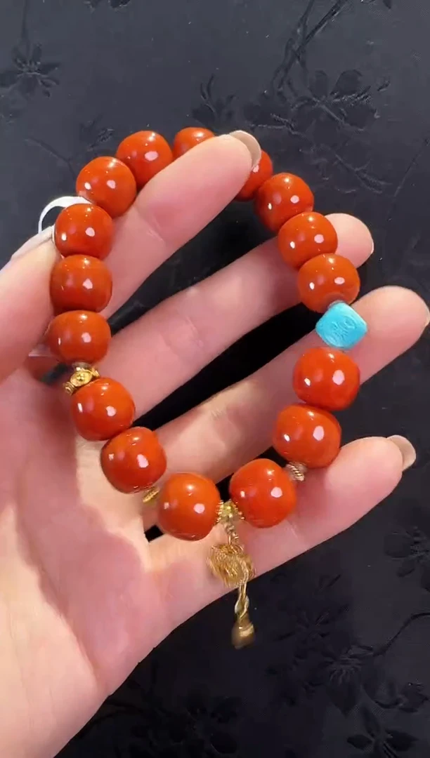 18K金镶嵌手串南红玛瑙珠宝原创