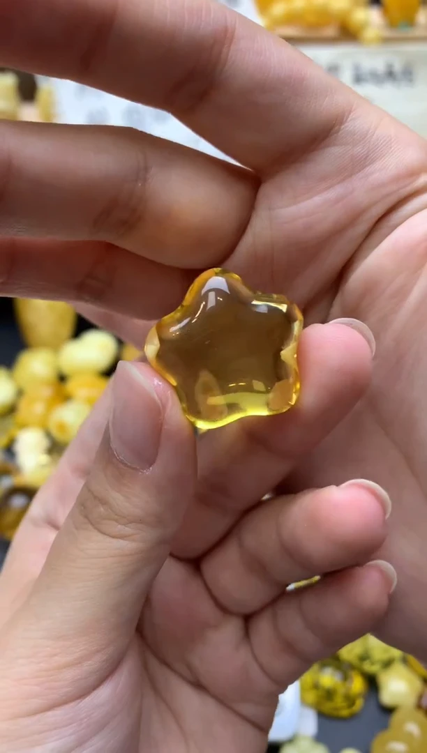 琥珀未镶嵌珠宝奇石081琥珀蜜蜡微瑕